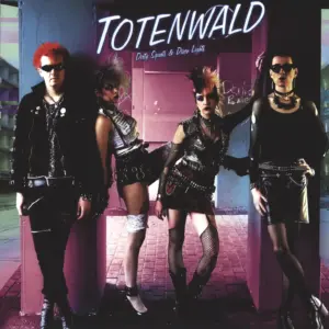 Totenwald: Dirty Squats & Disco Lights