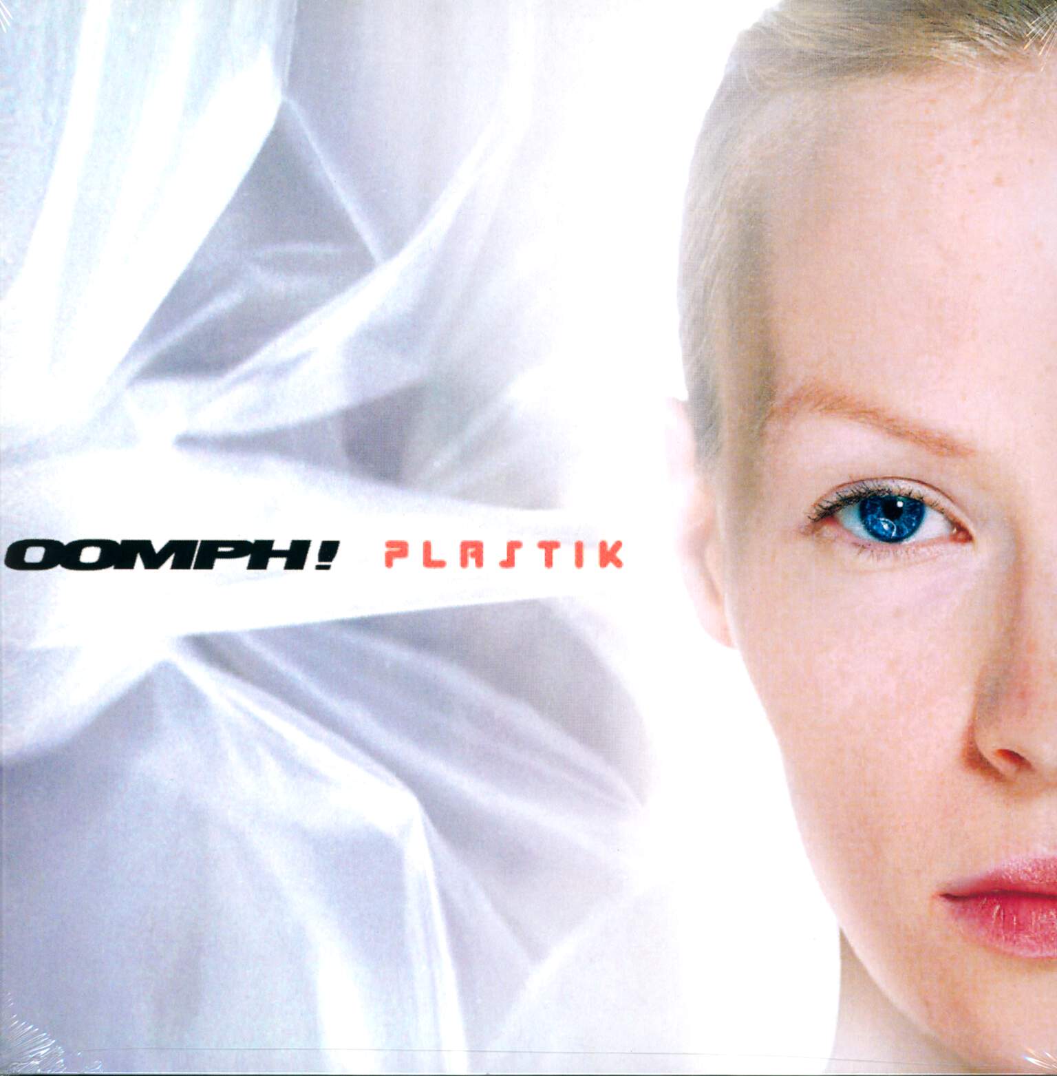 Oomph: Plastik