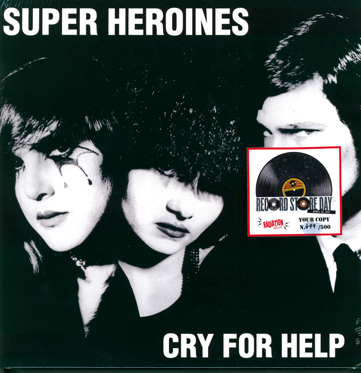 Super Heroines: Cry For Help