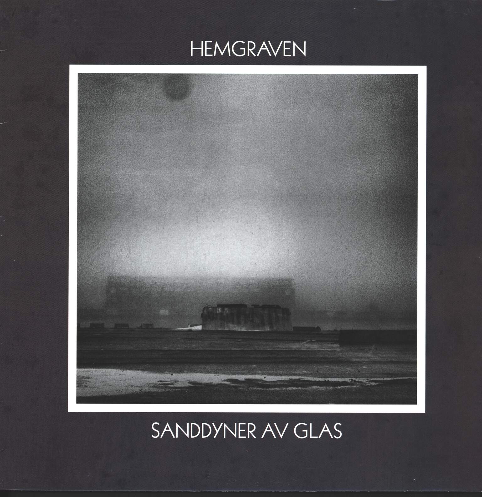 Hemgraven: Sanddyner Av Glas