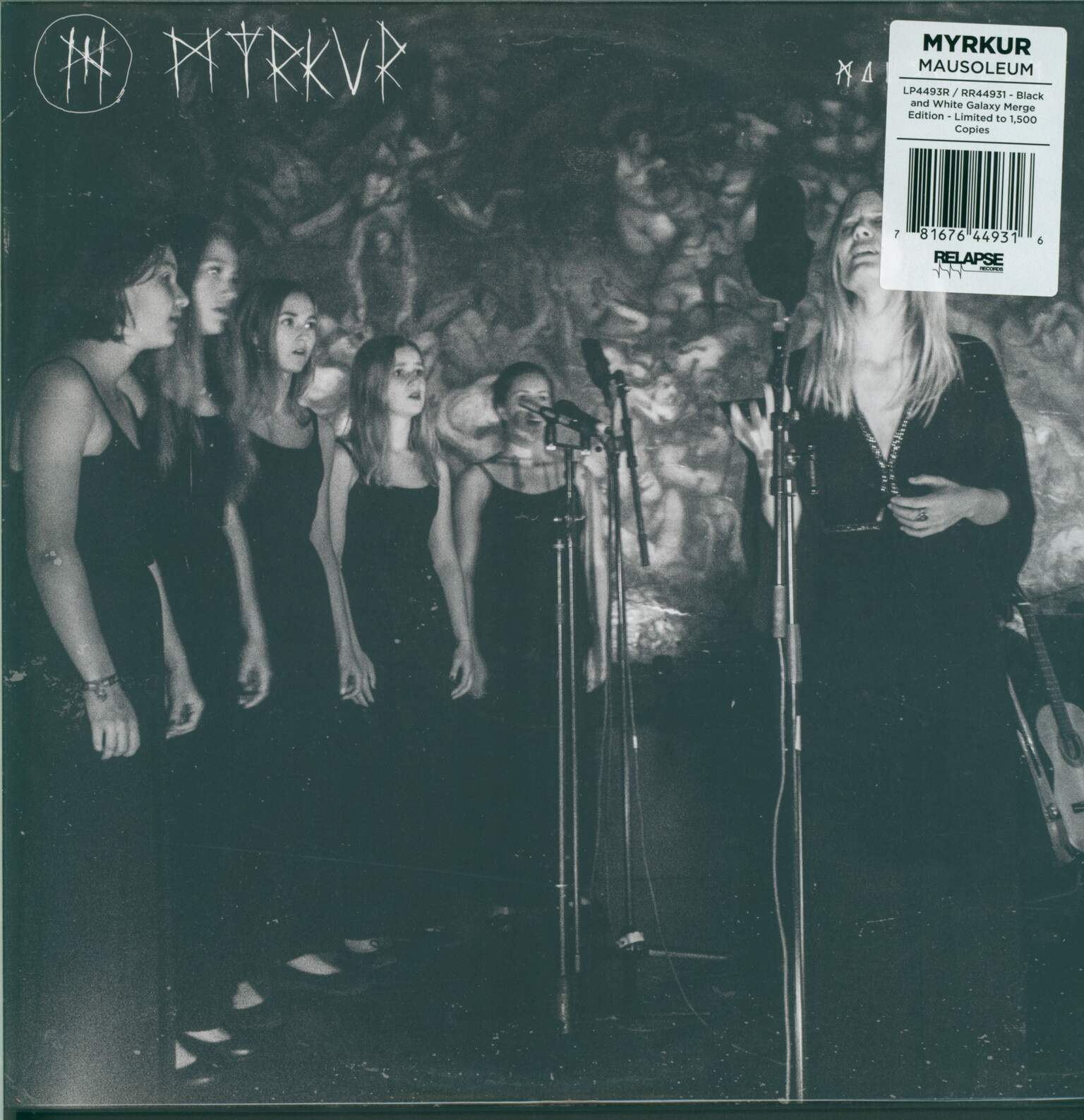 Myrkur: Mausoleum